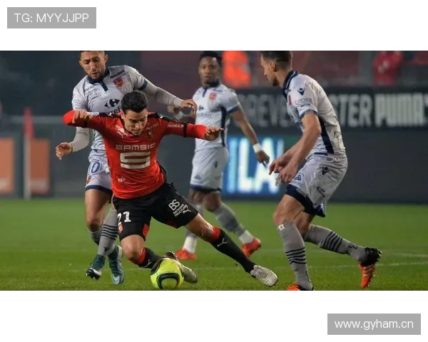 卡马文加法甲最佳新秀级表现引豪门争夺