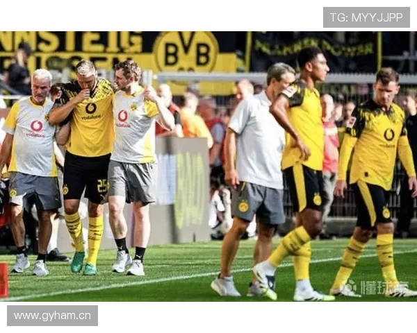 多特防线持续不稳：稳定性问题对球队争冠走势形成制约