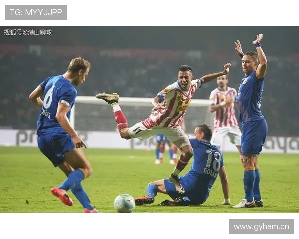 塞维利亚保级压力显现,对联赛后半程竞争格局形成直接影响 塞维利亚保级压力显现,对联赛后半程竞争格局形成直接影响