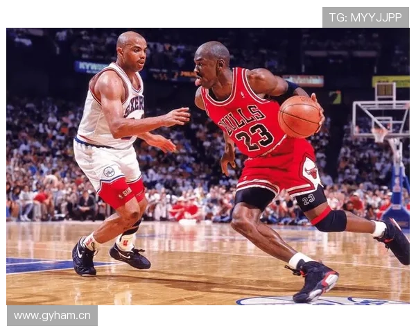 乔丹当年打完球回家还要做1000个俯卧撑？