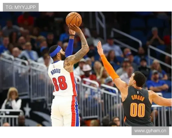 怀特挡拆制造突破空间 提升球队关键时刻得分效率